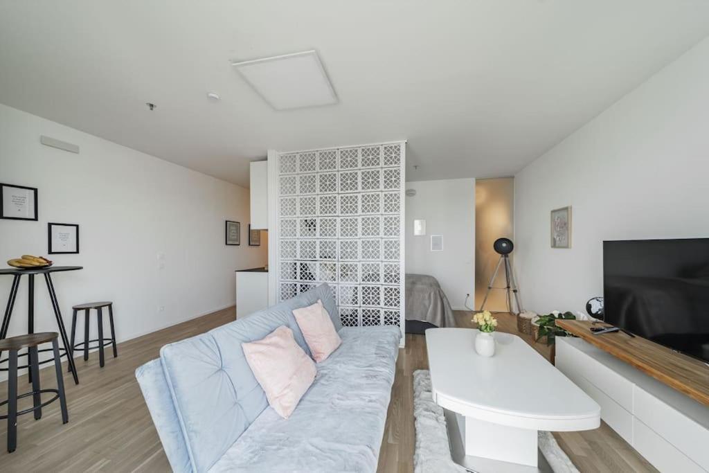 City Sky Studio Mit Balkon Відень Екстер'єр фото