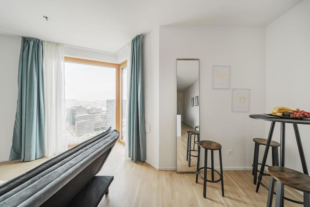 City Sky Studio Mit Balkon Відень Екстер'єр фото